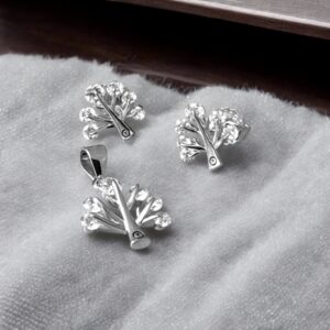 Gemtree - 925 Silver Pendant Set for Women