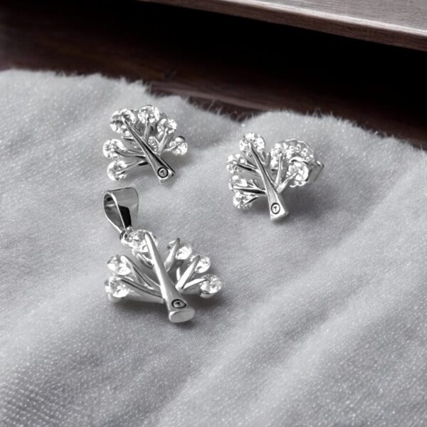Gemtree - 925 Silver Pendant Set for Women