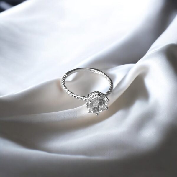 Regent - 925 Silver Solitaire Ring for Her - Image 2