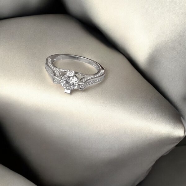 Bellissima - 925 Silver Solitaire Ring for Her - Image 3