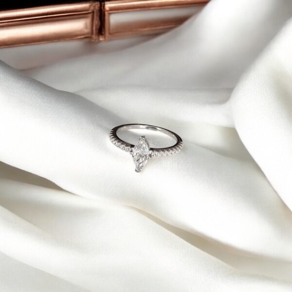 Eleganza - 925 Silver Ring for Her