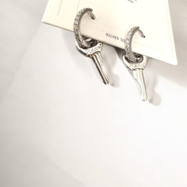 Keynic - 925 Silver Key Shaped Earrings for Women - Image 4